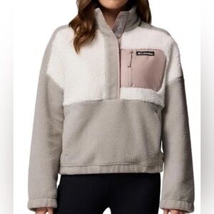 Columbia Women's Half Snap Sherpa Fleece Pullover in grey and white.
